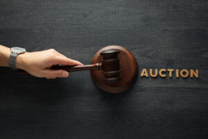 private auction